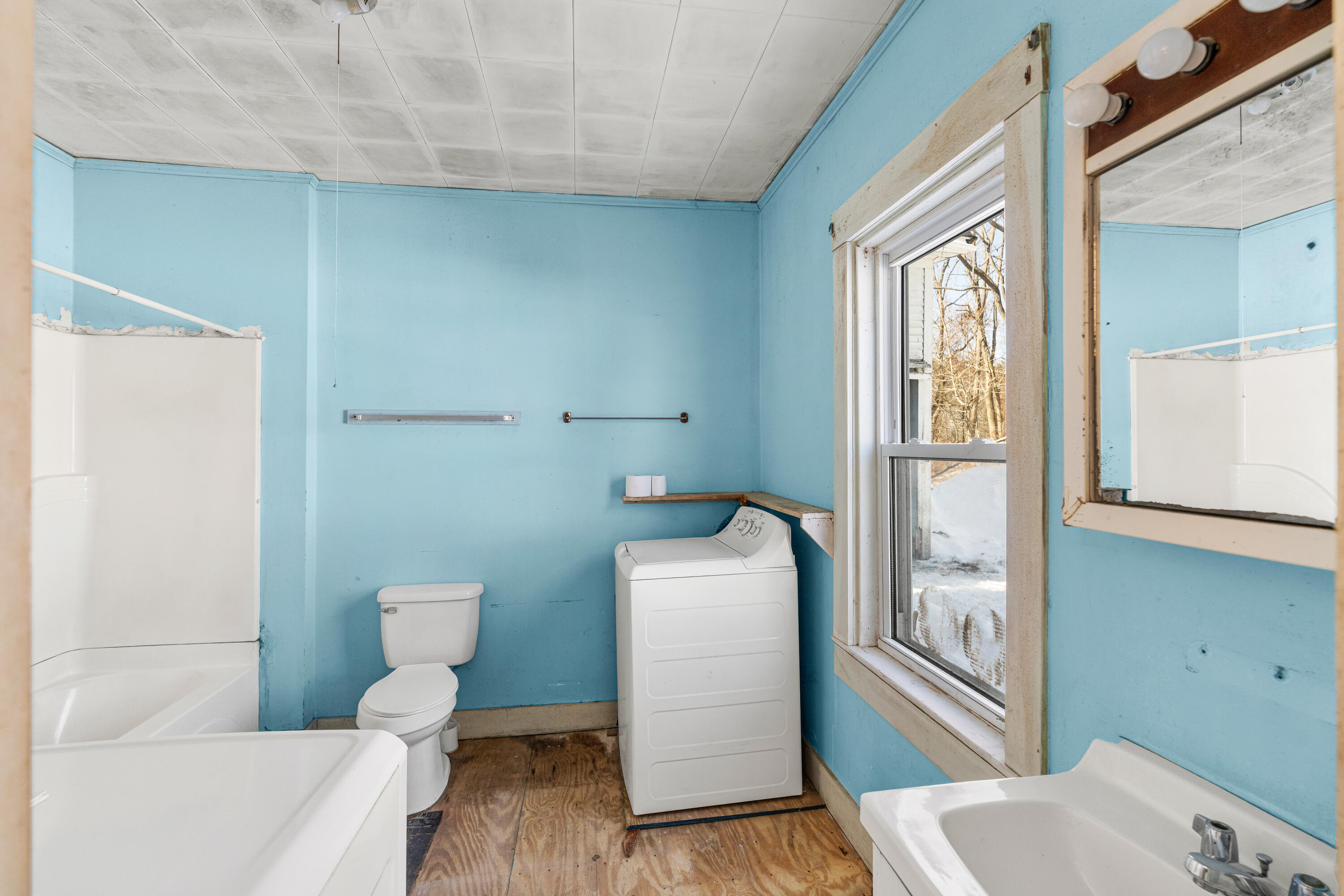 12 Middle Road Woolwich, ME 04579 - Photo 8 of 66 12 Middle Road Woolwich 018