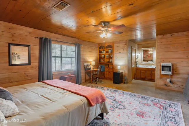 $277,000 | 1104 North Chapel Hill Road, Raymond, MS 39154