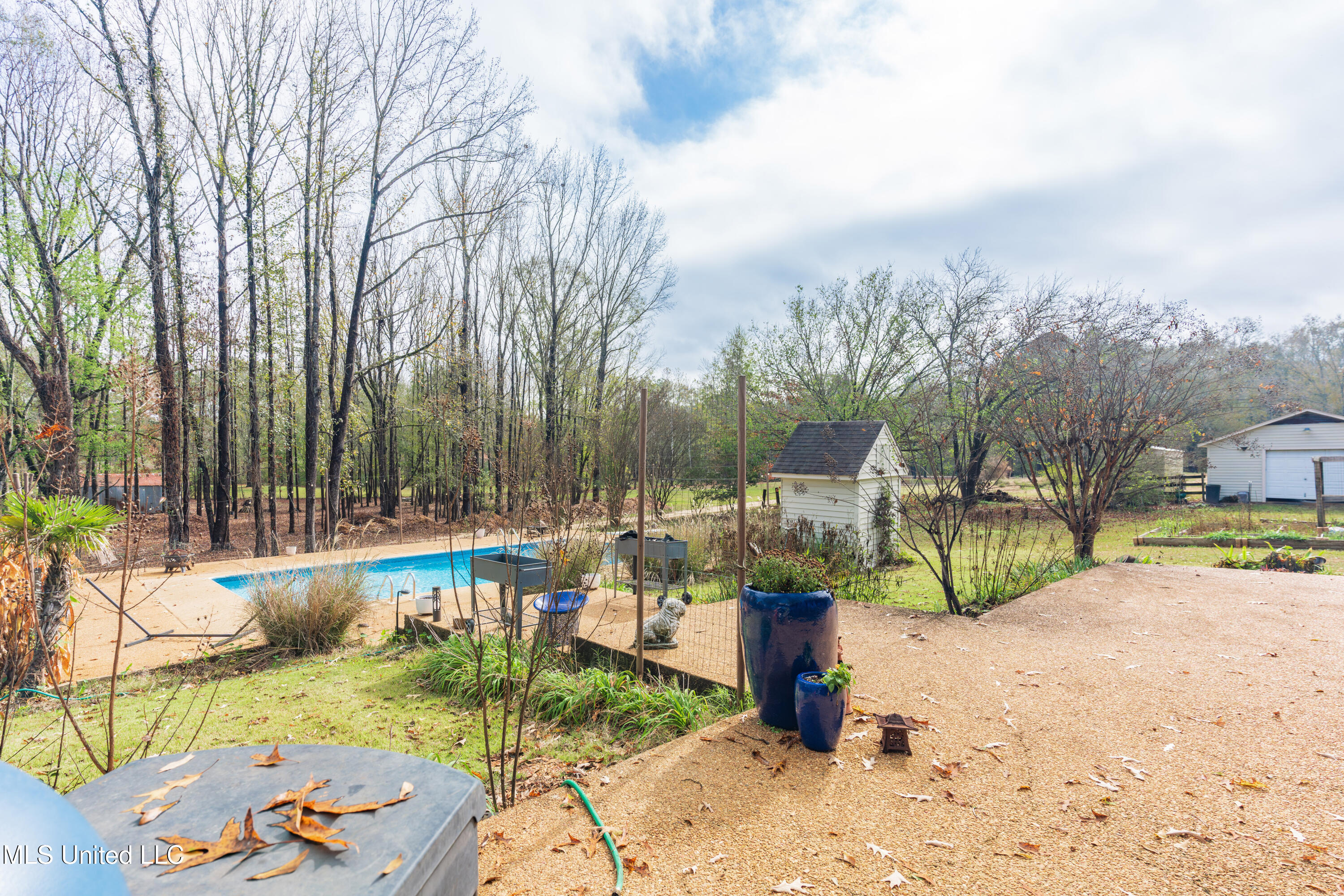 1104 North Chapel Hill Road Raymond, MS 39154 - Photo 46 of 66 46-Back