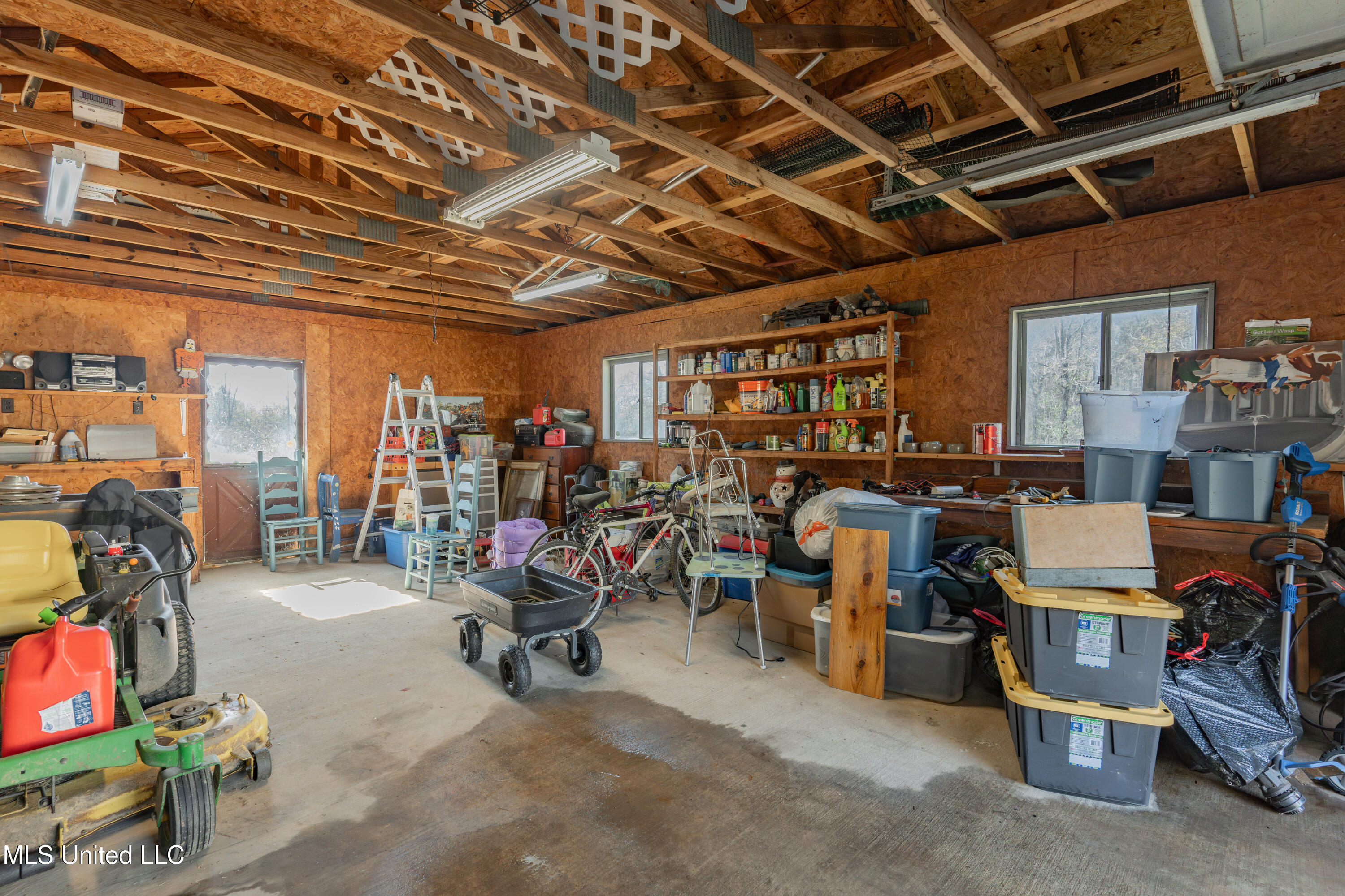 1104 North Chapel Hill Road Raymond, MS 39154 - Photo 58 of 66 58-Shed