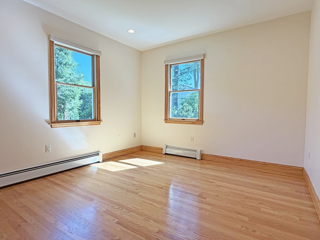 63 Pierrepont Road Newton, MA 02462 - Photo 12 of 17