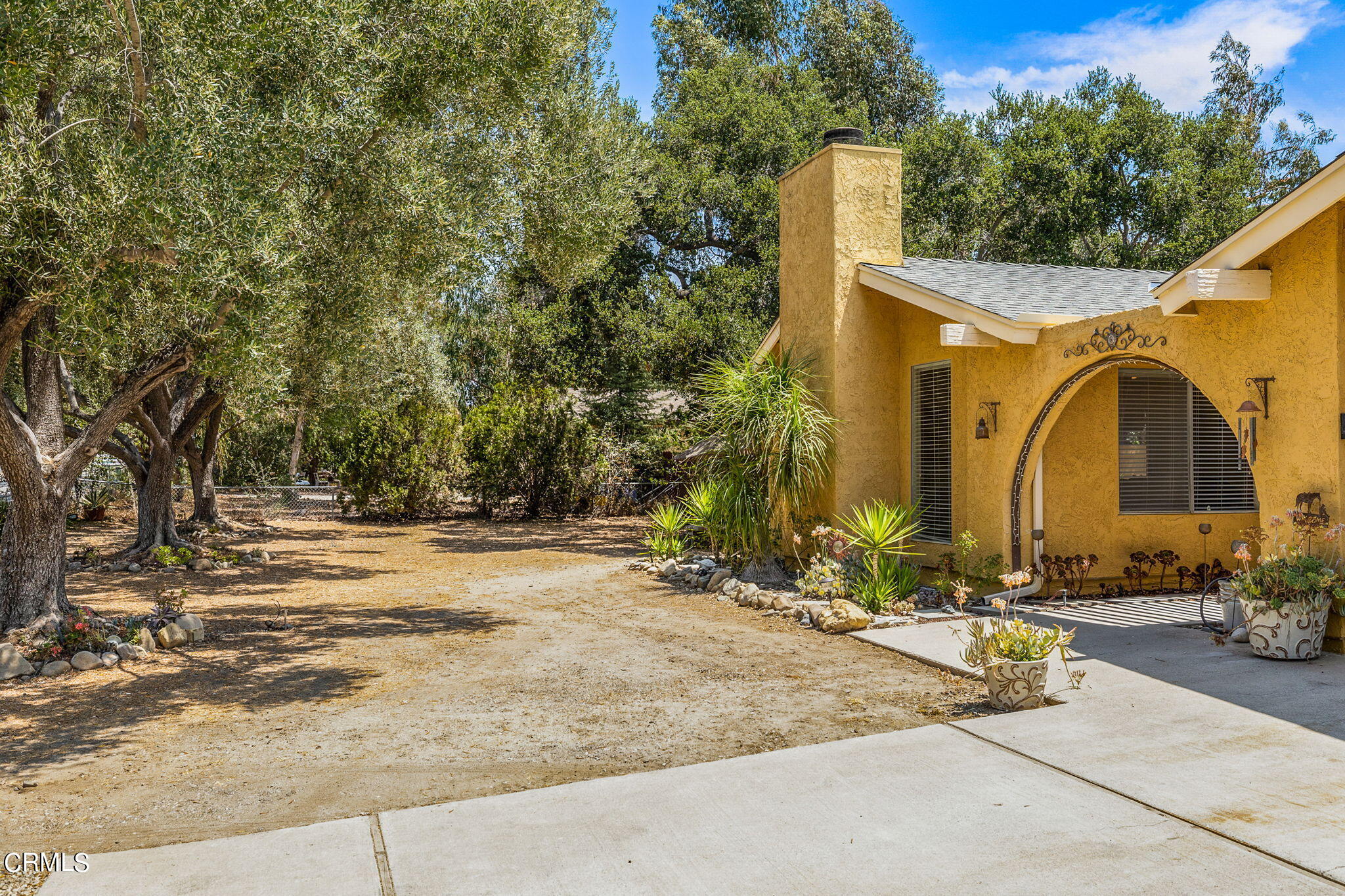 52 Grapevine Road Oak View, CA 93022 - Photo 5 of 52 a view of a house with snow on the road