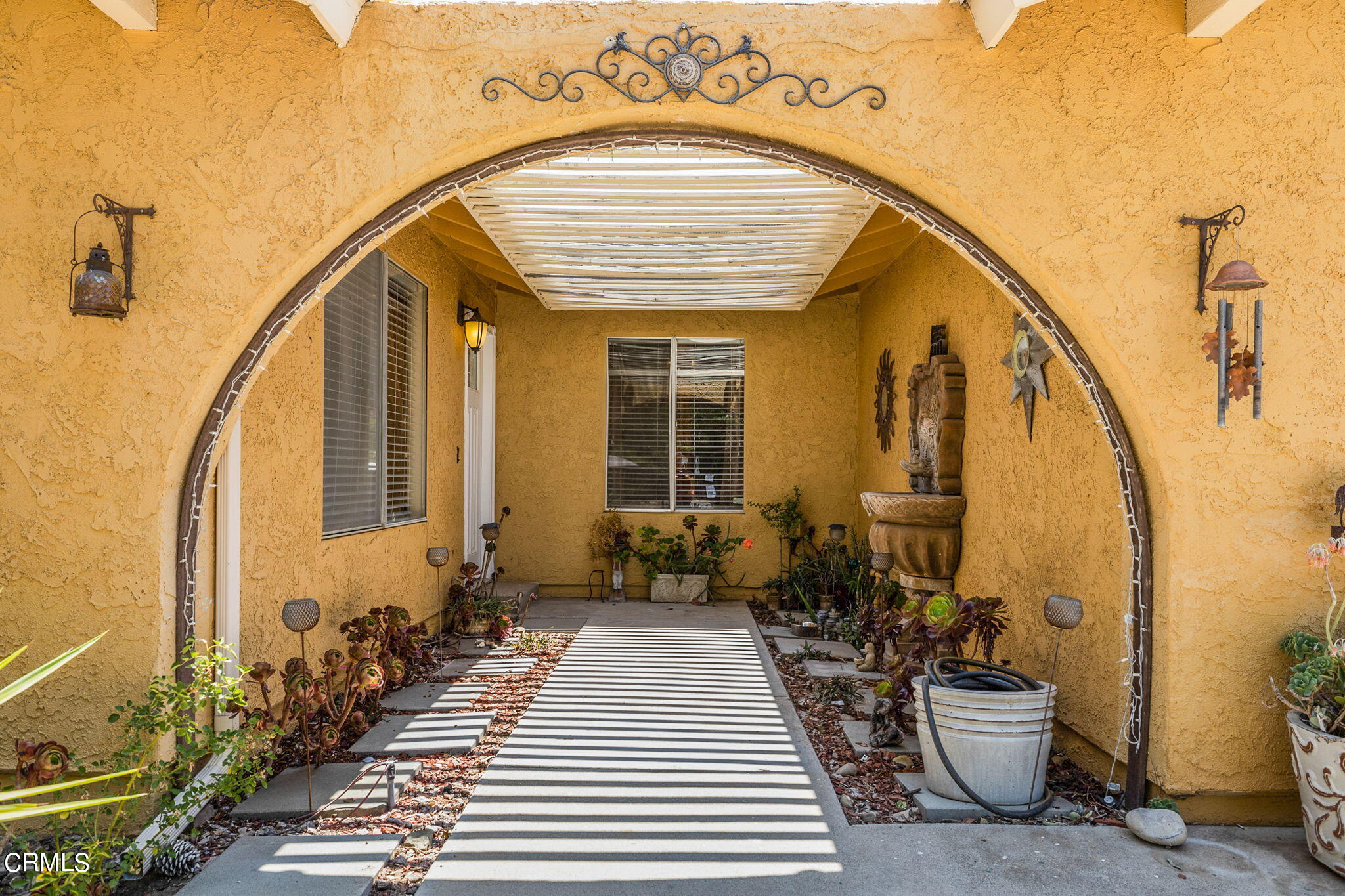 52 Grapevine Road Oak View, CA 93022 - Photo 6 of 52 a view of a two chair in the patio