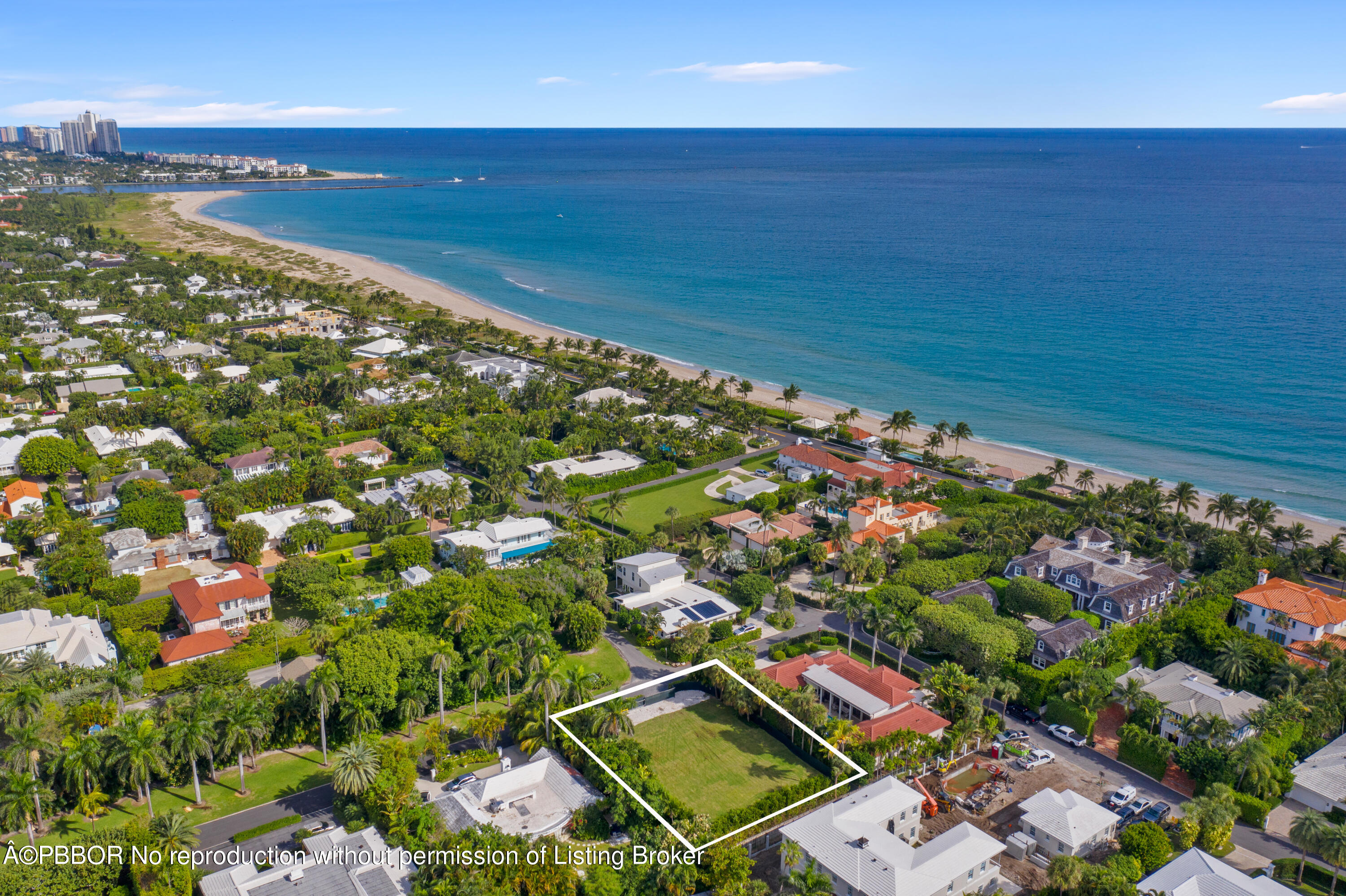 210 Palmo Way Palm Beach, FL 33480 - Photo 2 of 9 a view of lake and yard