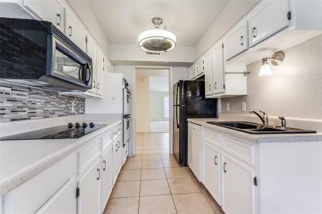 $2,300 | 11334 Park Central Place, Unit C, Dallas, TX 75230