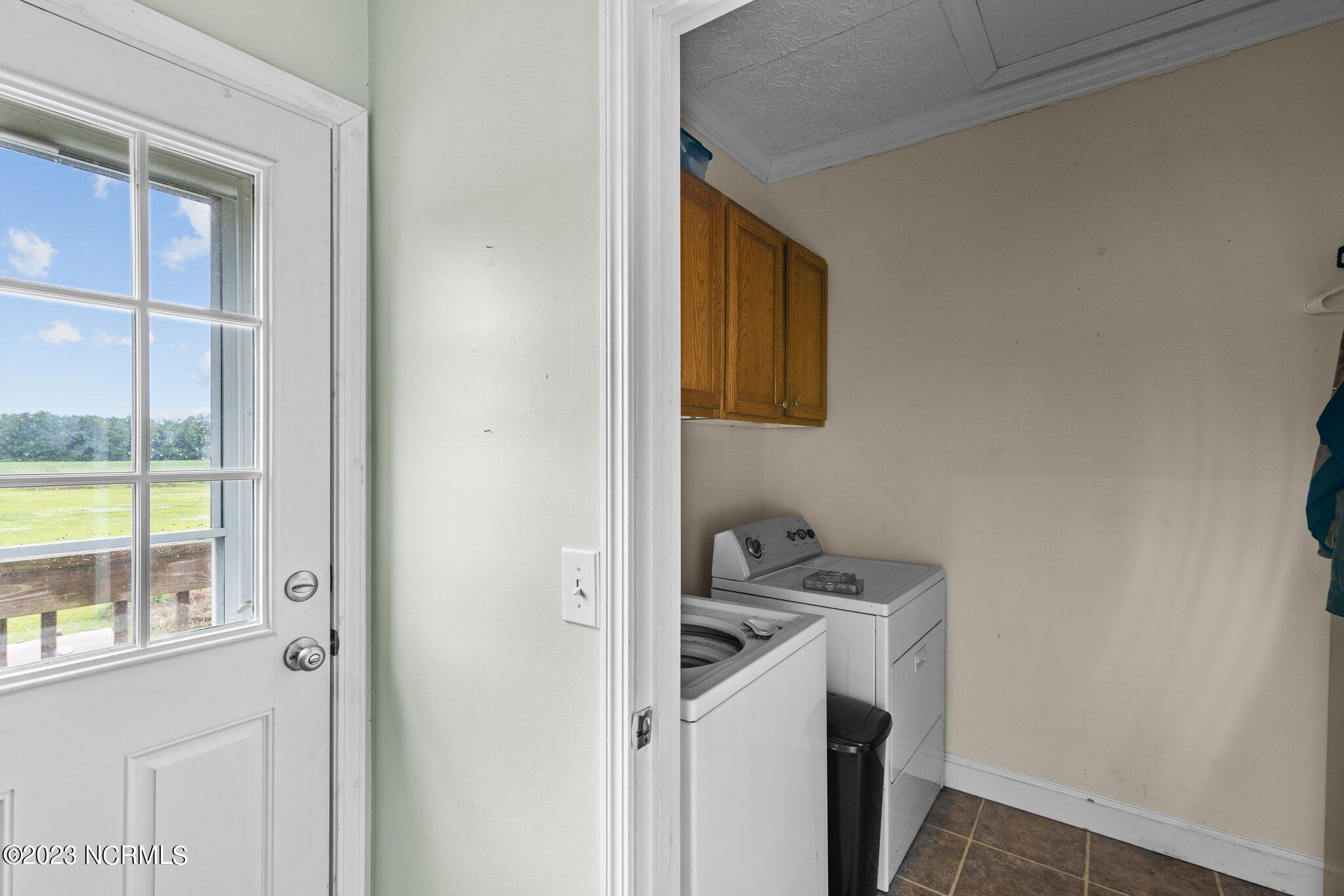 1953 Dallas Turner Road Kinston, NC 28504 - Photo 15 of 28 24-web-or-mls-2I3A0054
