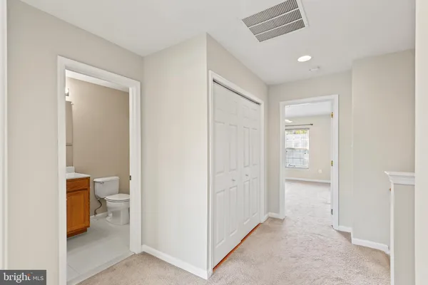 $2,400 | 43617 Marguerite Street, California, MD 20619