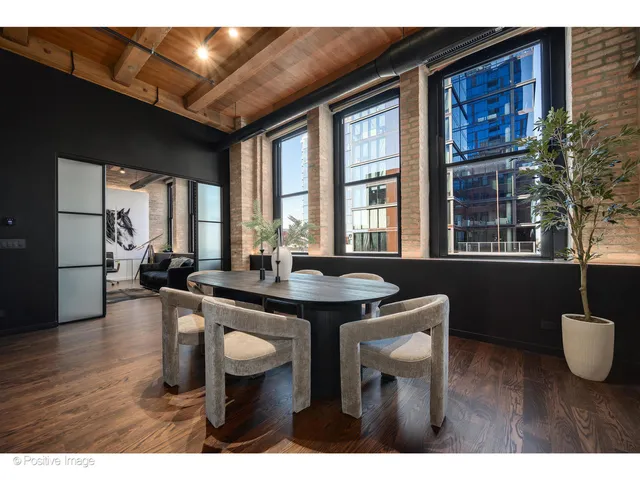 $14,800 | 1101 West Lake Street, Unit 3D, Chicago, IL 60607