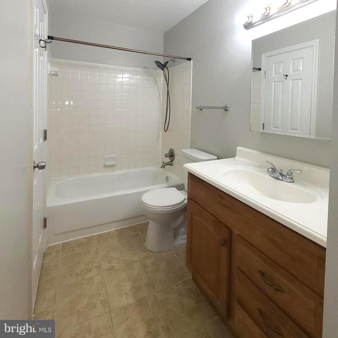 2037 South Glebe Road Arlington, VA 22206 - Photo 18 of 30