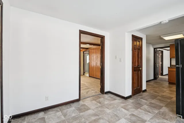 $2,900 | 218 West Main Street, Westfield, IN 46074