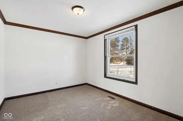 $2,900 | 218 West Main Street, Westfield, IN 46074