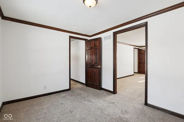 $2,900 | 218 West Main Street, Westfield, IN 46074