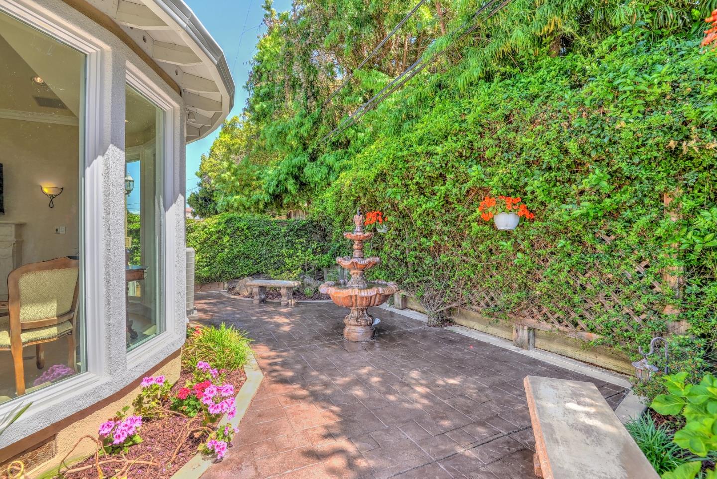 1042 Celilo Drive Sunnyvale, CA 94087 - Photo 23 of 27 a view of back yard