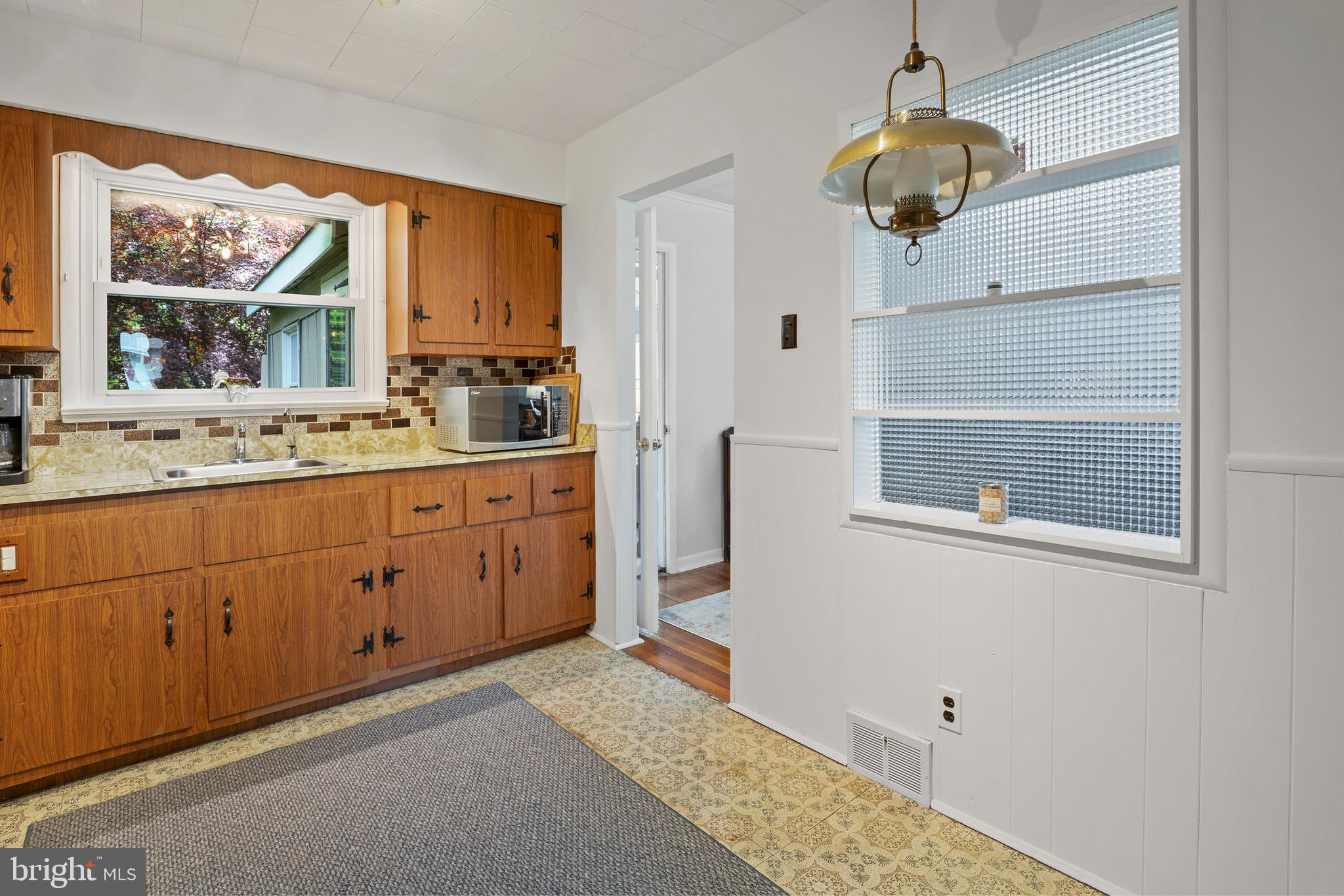 521 Bancroft Road Cherry Hill, NJ 08034 - Photo 15 of 24 Gallery Image 15