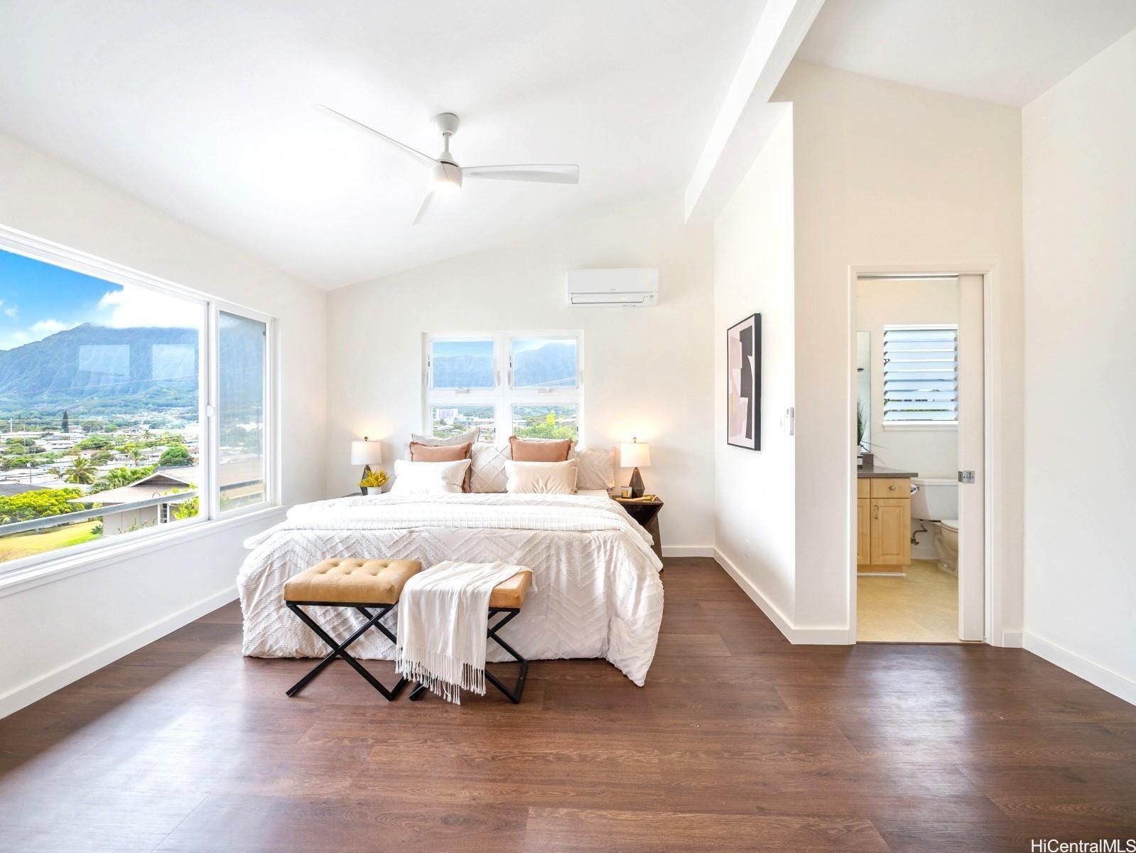 45-185 Lilipuna Road, Unit A Kaneohe, HI 96744 - Photo 7 of 22 a bed room with a bed and a window