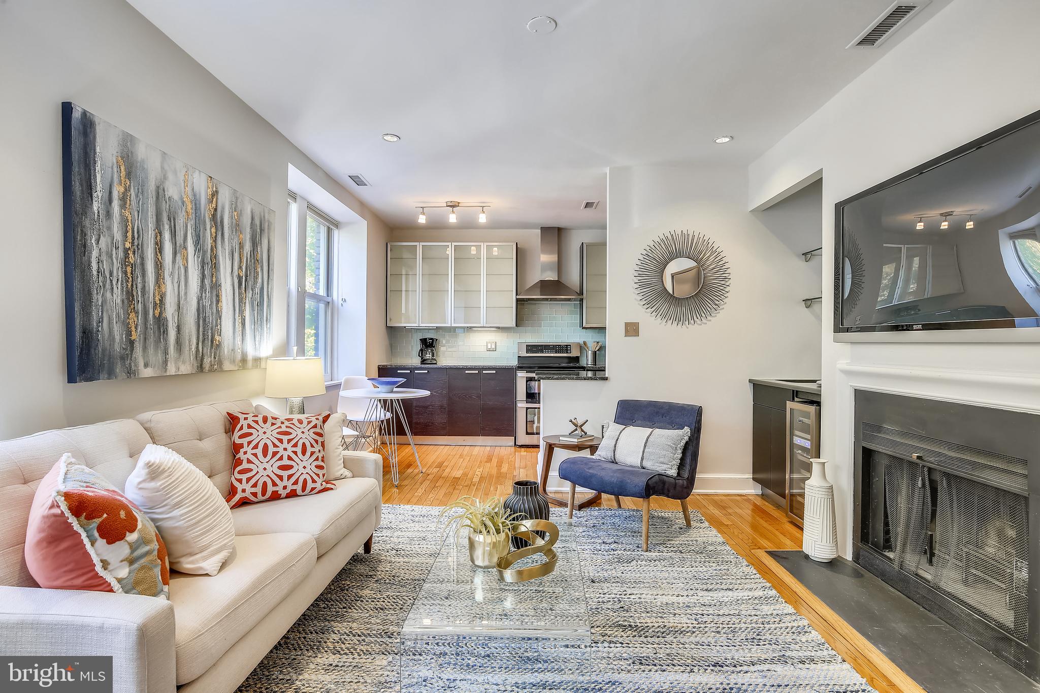 1916 17th Street Northwest, Unit 104 Washington, DC 20009 - Photo 8 of 36
