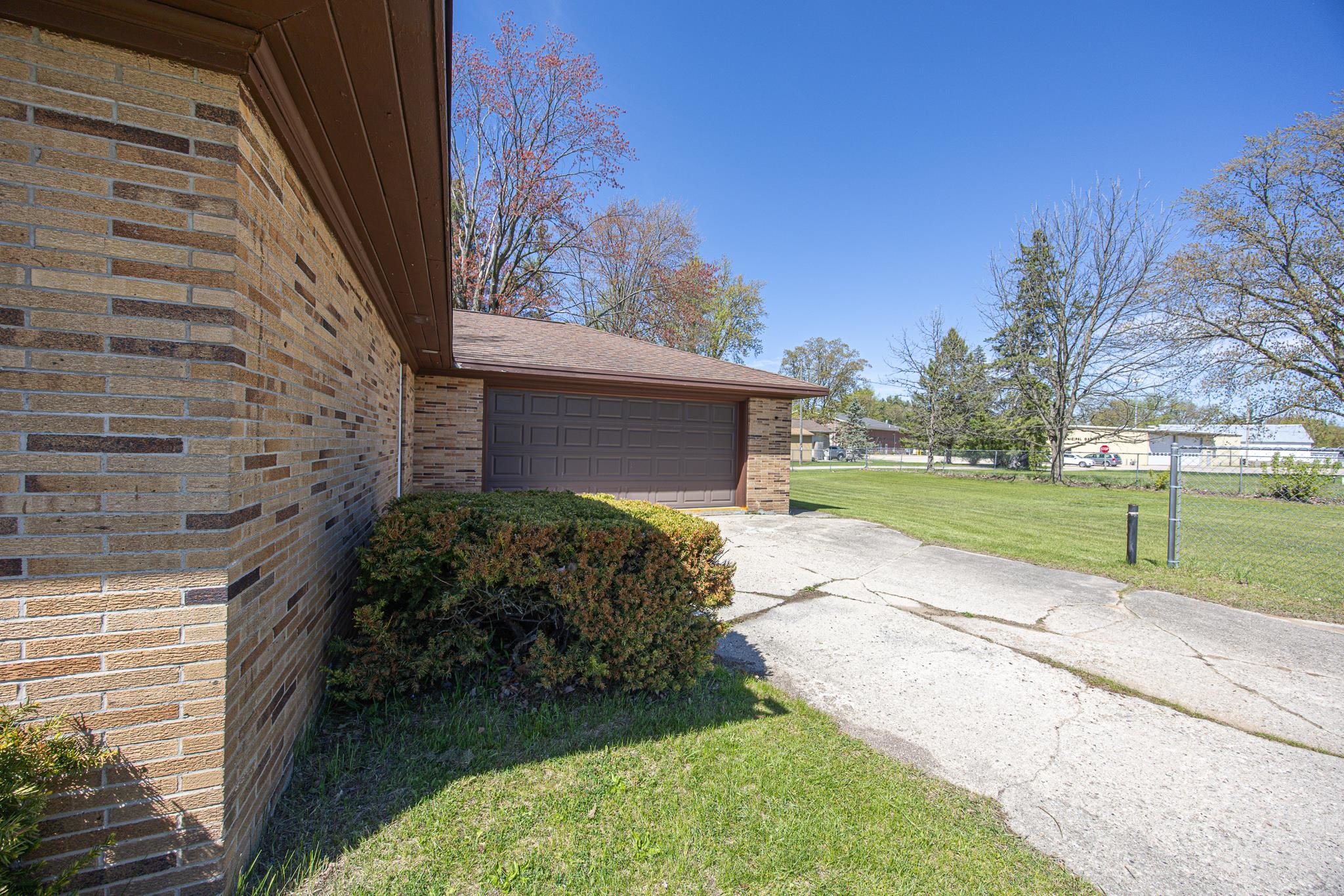 510 East Main Street Suring, WI 54174 - Photo 30 of 48