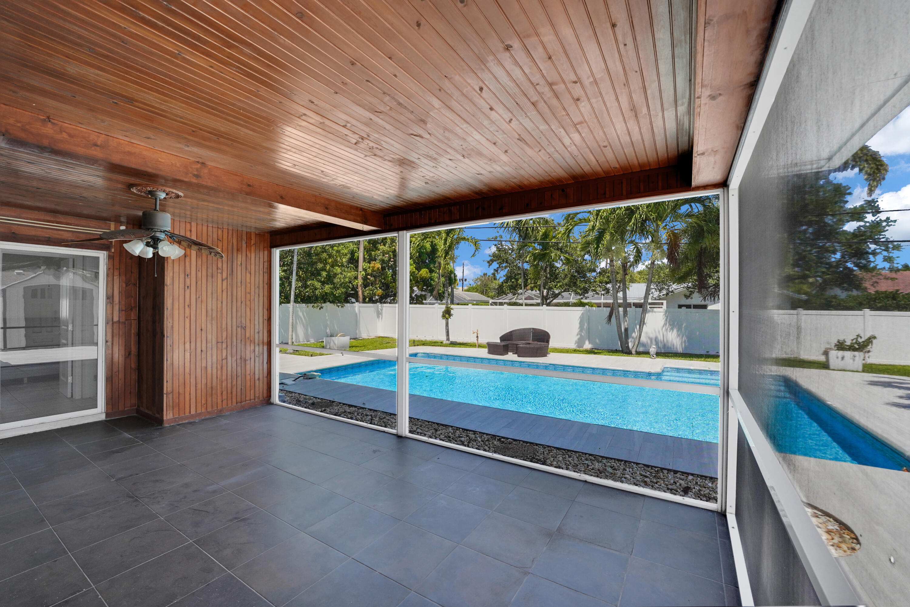 600 Northwest 12th Avenue Boca Raton, FL 33486 - Photo 48 of 63 a view of room with window