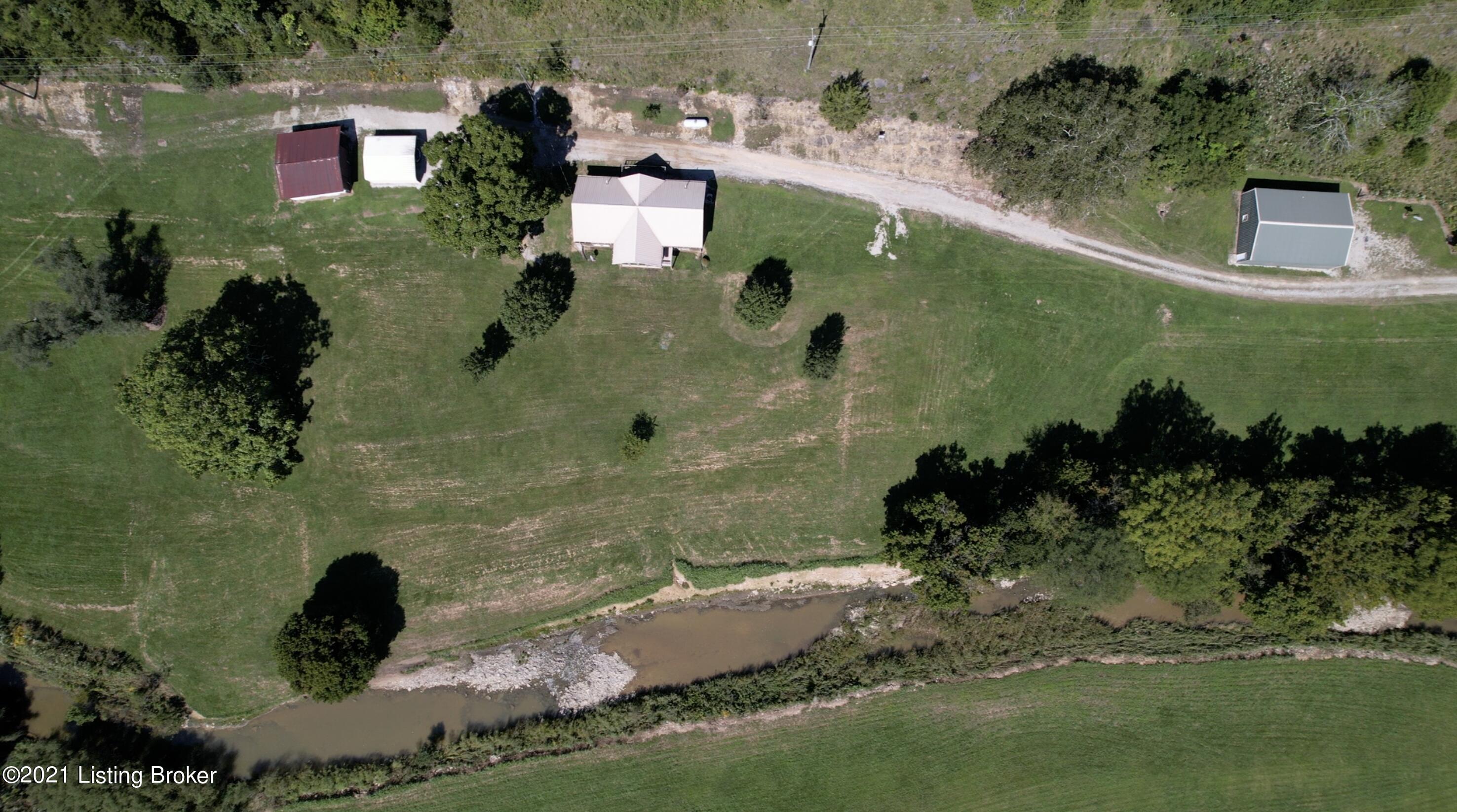 9463 Bald Knob Road Frankfort, KY 40601 - Photo 2 of 48 Frankfort Home with 26 Acres for Sale