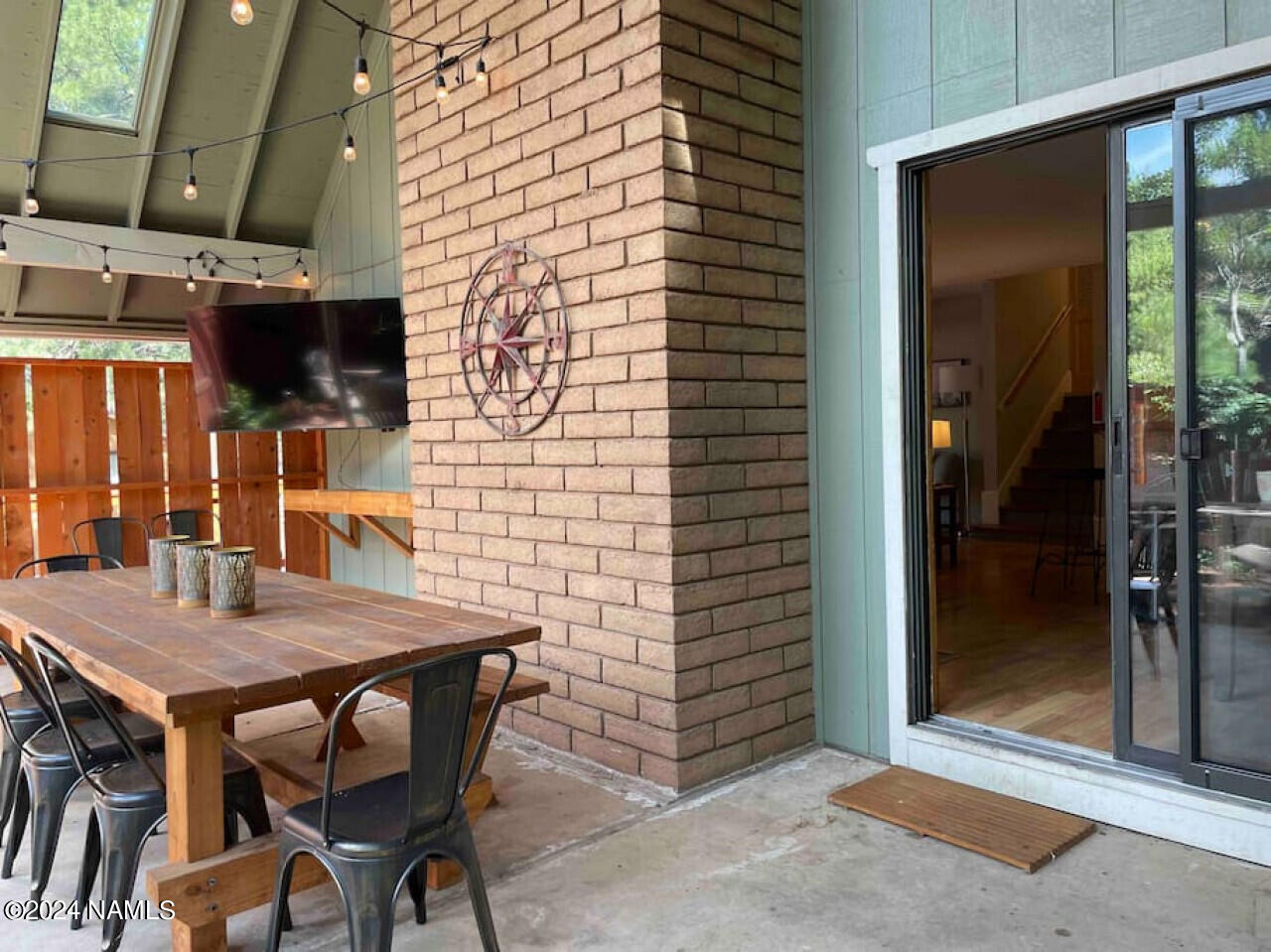 669 Cherokee Flagstaff, AZ 86005 - Photo 3 of 24 669Cherokee_40437_4