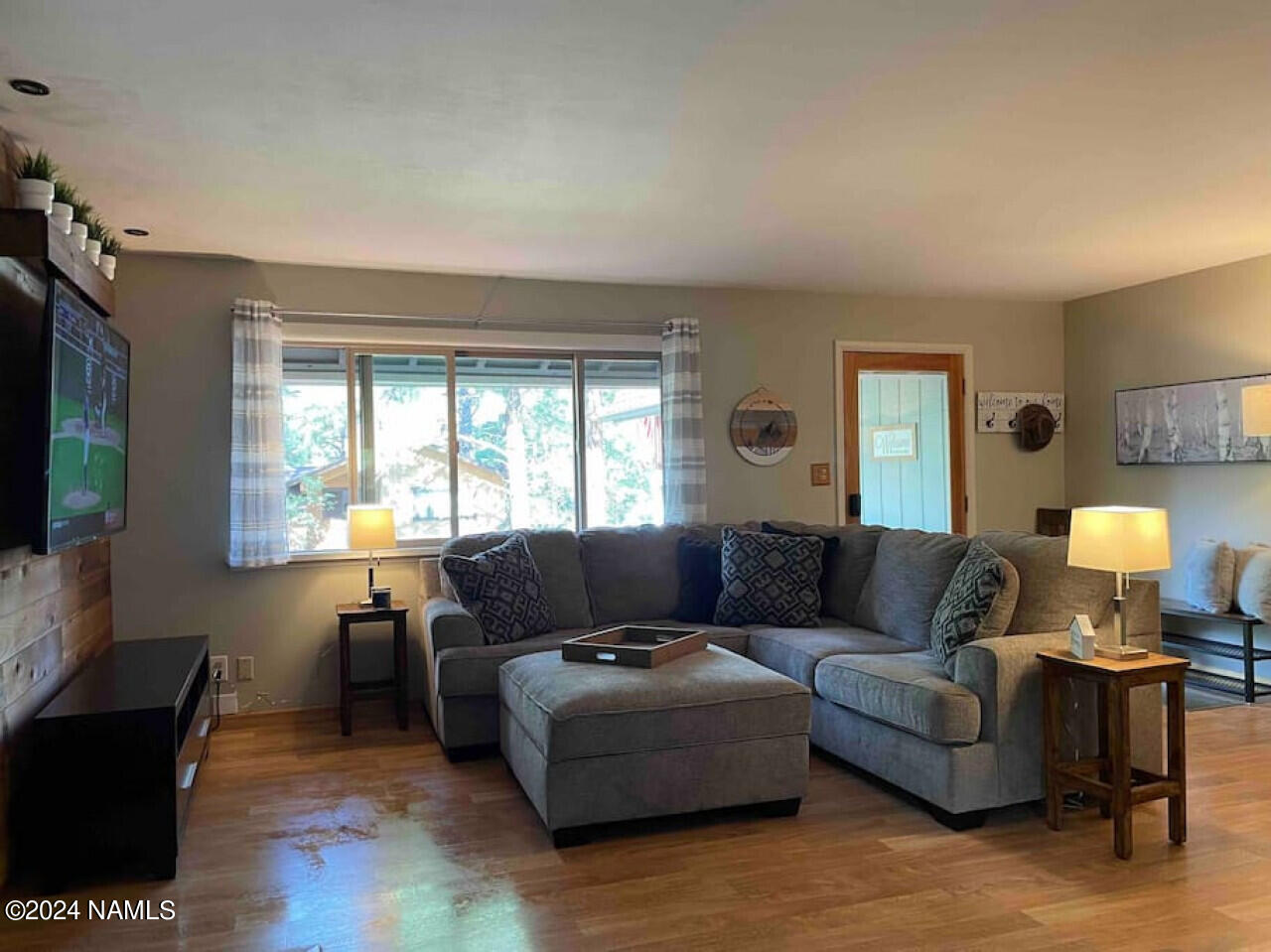 669 Cherokee Flagstaff, AZ 86005 - Photo 9 of 24 669Cherokee_40437_10