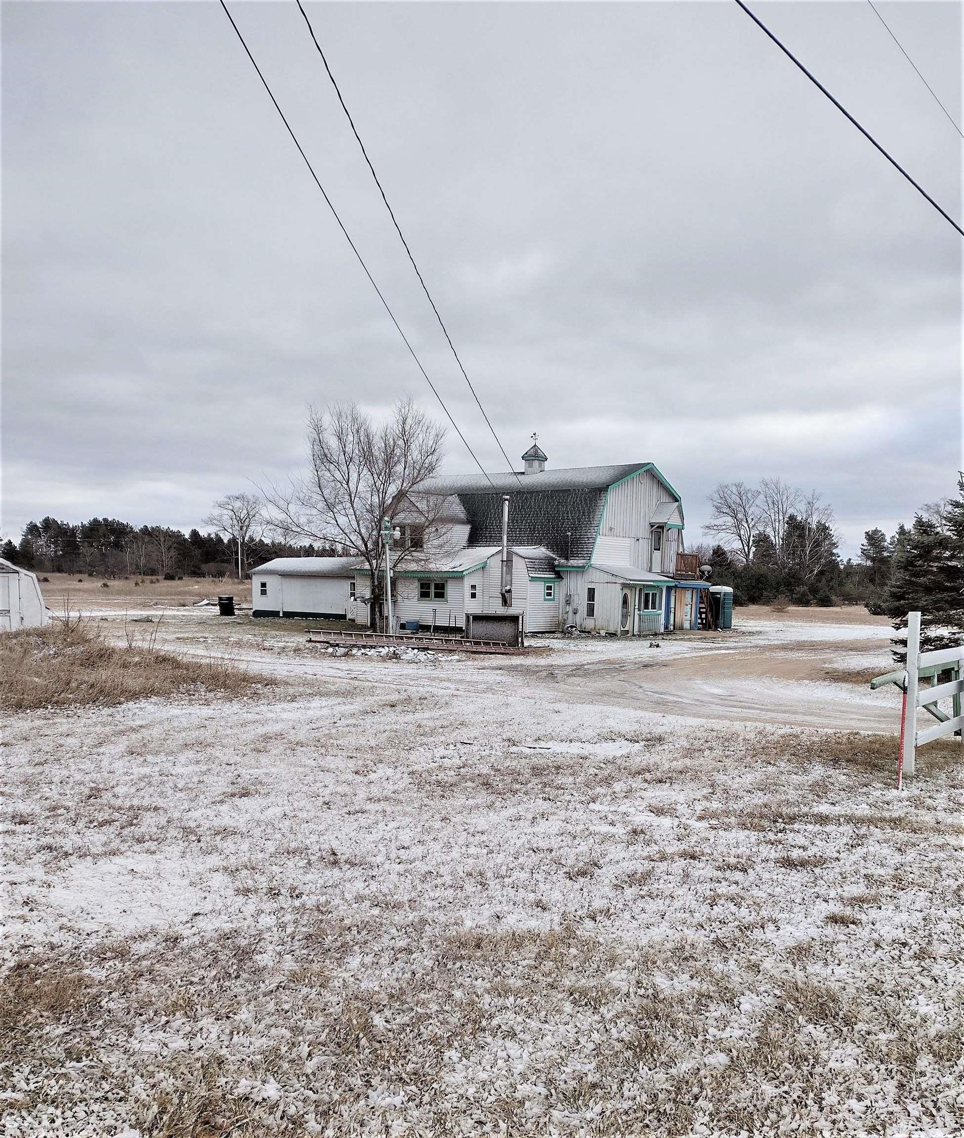 907 South Marshall Road Beulah, MI 49617 - Photo 16 of 29 Gallery Image 16