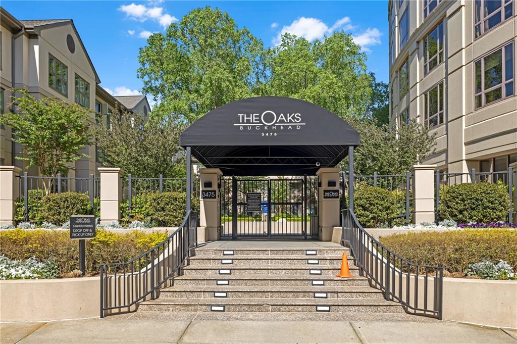 3475 Oak Valley Road Northeast, Unit 650 Atlanta, GA 30326 - Photo 3 of 27