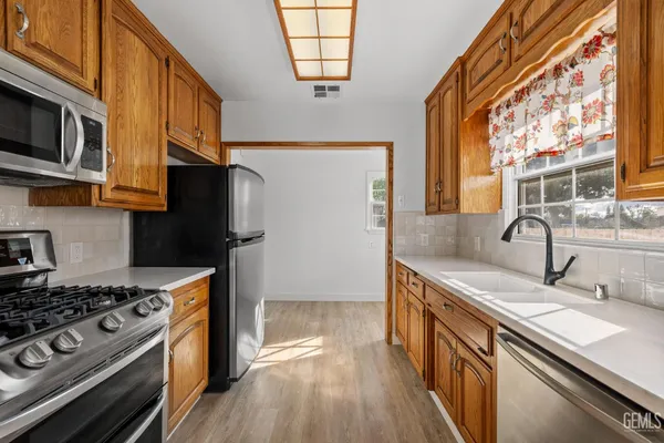 $348,500 | Undisclosed Address, Bakersfield, CA 93308