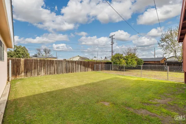 $348,500 | Undisclosed Address, Bakersfield, CA 93308