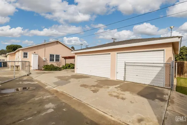 $348,500 | Undisclosed Address, Bakersfield, CA 93308