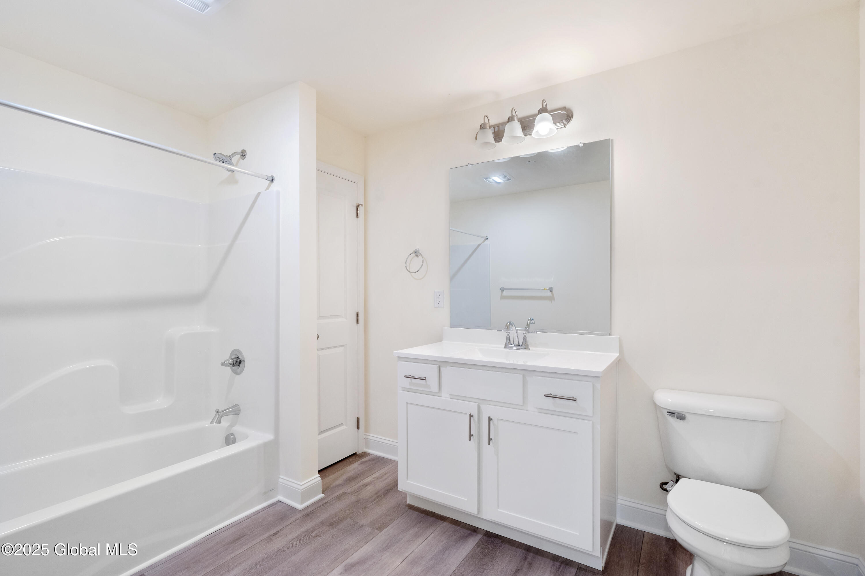 119 Carriage Loop Rotterdam, NY 12306 - Photo 13 of 21 23 Arcadia Print-14