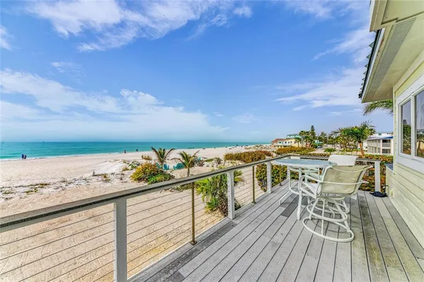 $4,200,000 | 3007 Avenue F, Holmes Beach, FL 34217