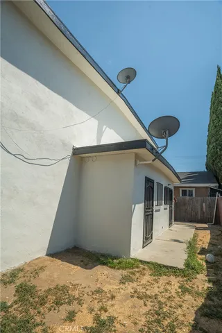 $2,150,000 | 615 Cerritos Avenue, Long Beach, CA 90802