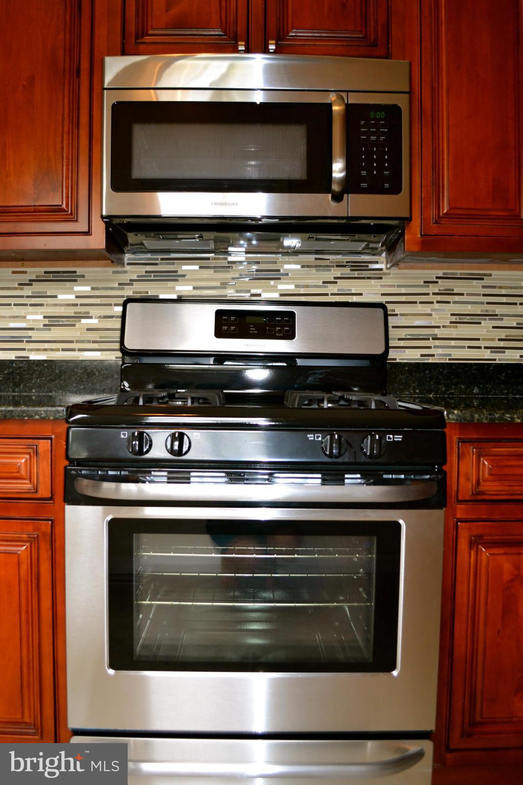 8416 Charlton Road Randallstown, MD 21133 - Photo 12 of 30 Kitchen w/Stainless Steel Appliances