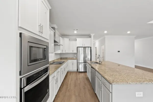$500,000 | 140 Martingale Loop, Lynn Haven, FL 32444