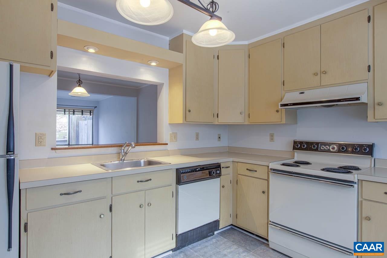 124 Blithe Court Charlottesville, VA 22901 - Photo 19 of 50 Gallery Image 19