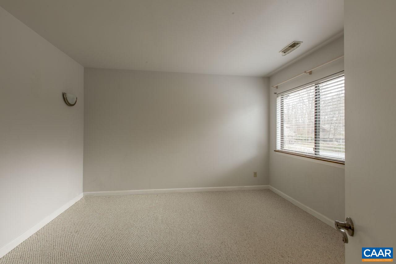 124 Blithe Court Charlottesville, VA 22901 - Photo 32 of 50 Gallery Image 32