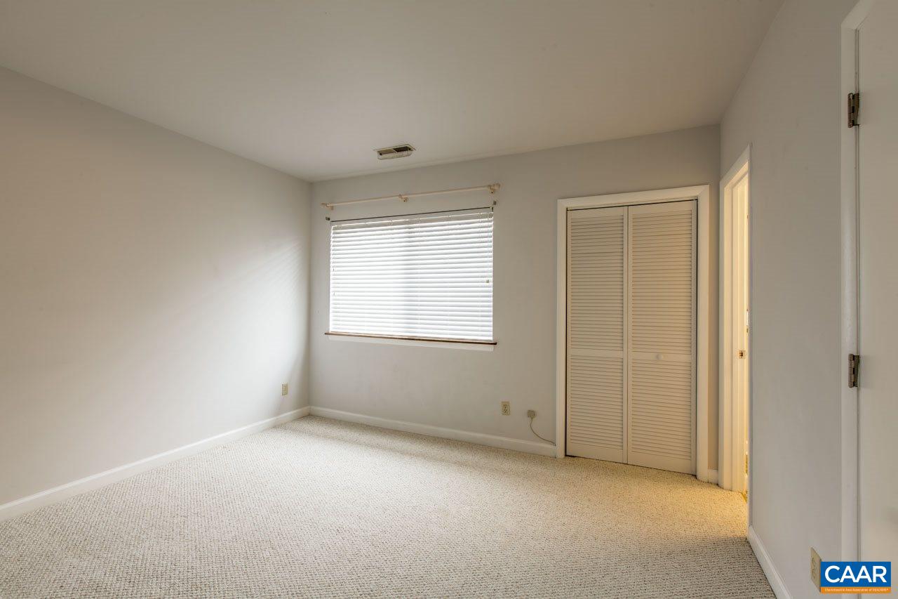124 Blithe Court Charlottesville, VA 22901 - Photo 36 of 50 Gallery Image 36