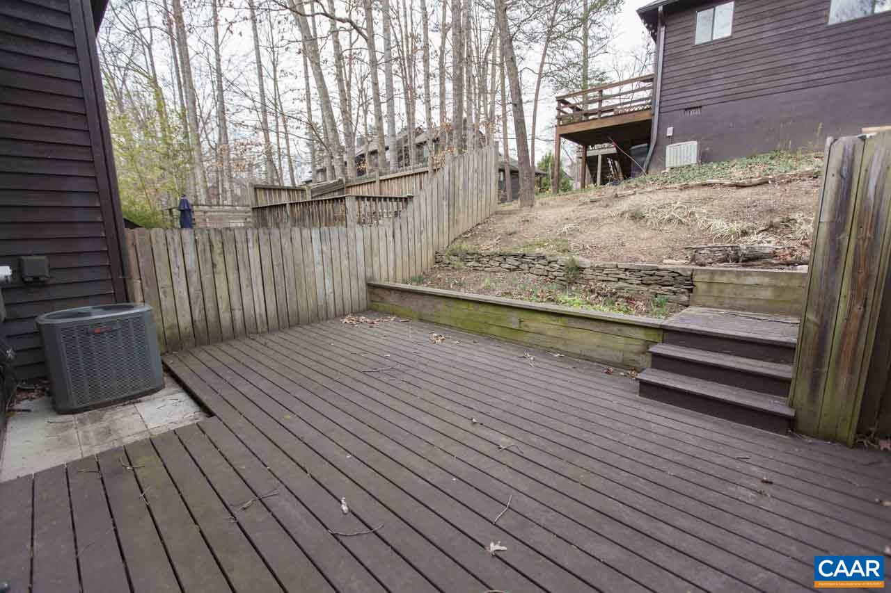 124 Blithe Court Charlottesville, VA 22901 - Photo 4 of 50 Gallery Image 4