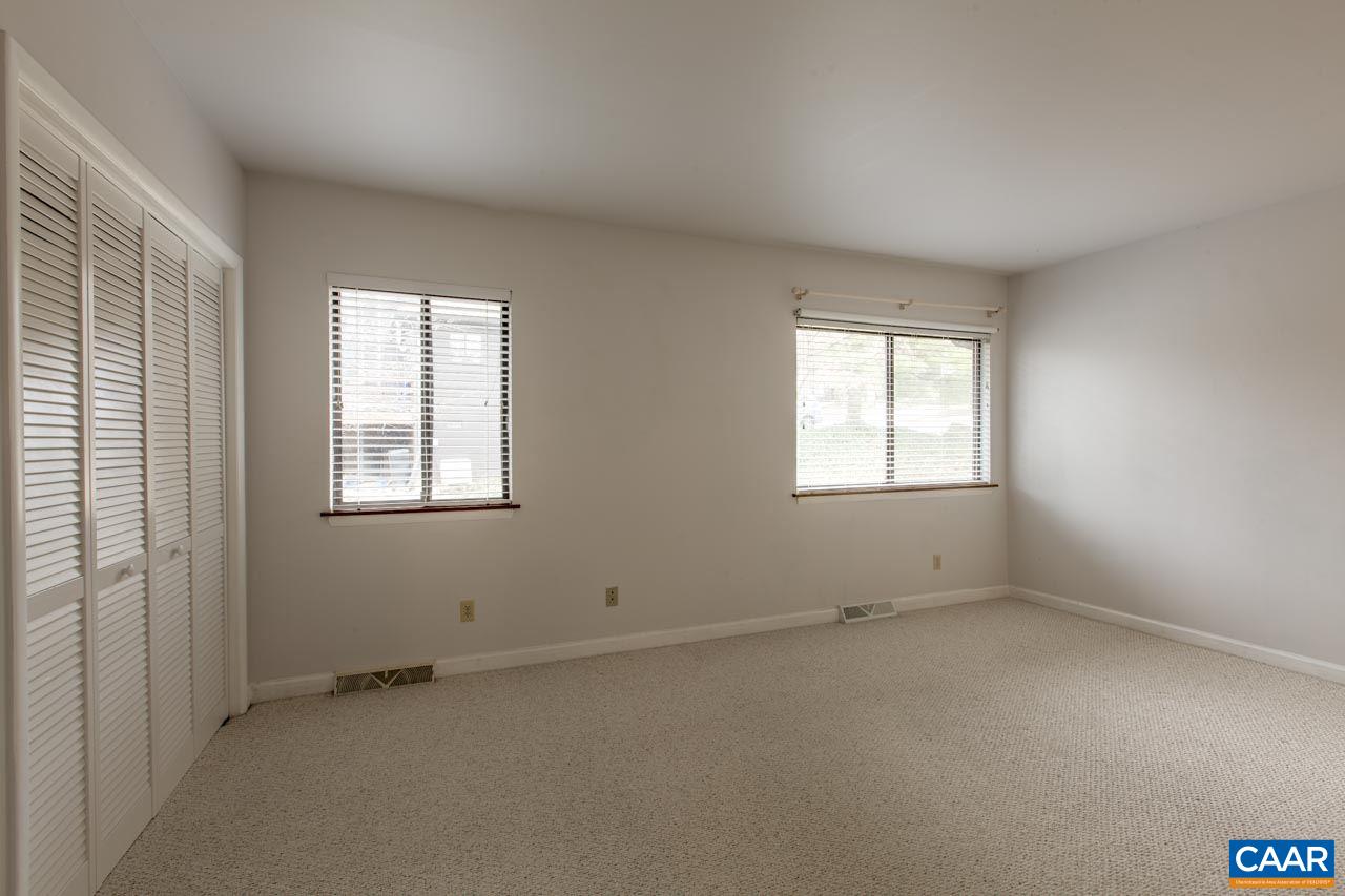 124 Blithe Court Charlottesville, VA 22901 - Photo 42 of 50 Gallery Image 42