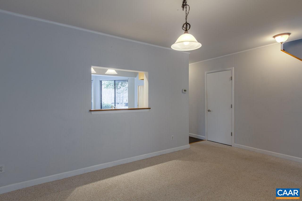 124 Blithe Court Charlottesville, VA 22901 - Photo 9 of 50 Gallery Image 9