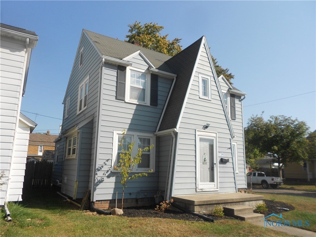 734 Southover Road Toledo, OH 43612 - Photo 3 of 35 Gallery Image 3