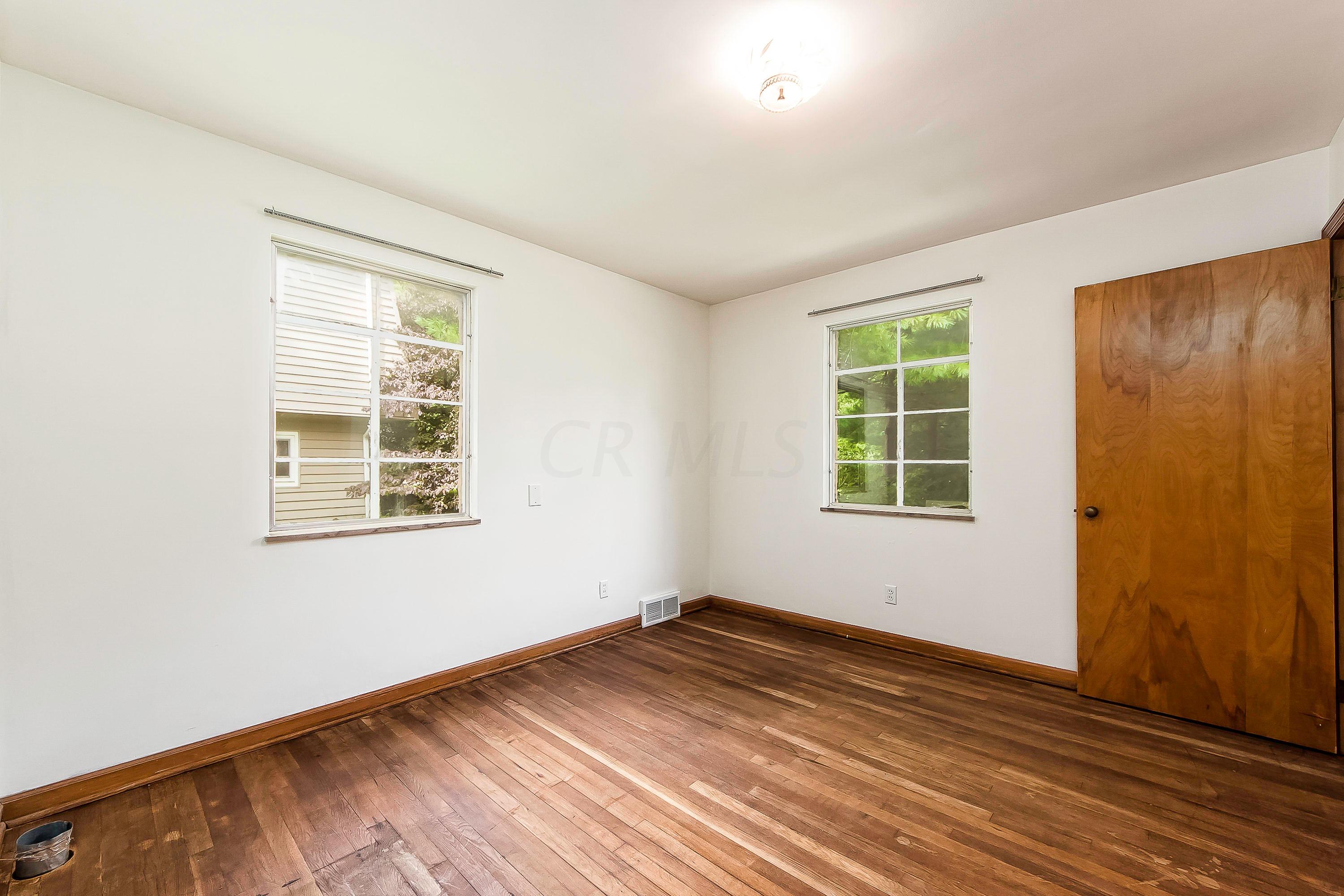 1885 Snouffer Road Columbus, OH 43085 - Photo 13 of 29 Gallery Image 13