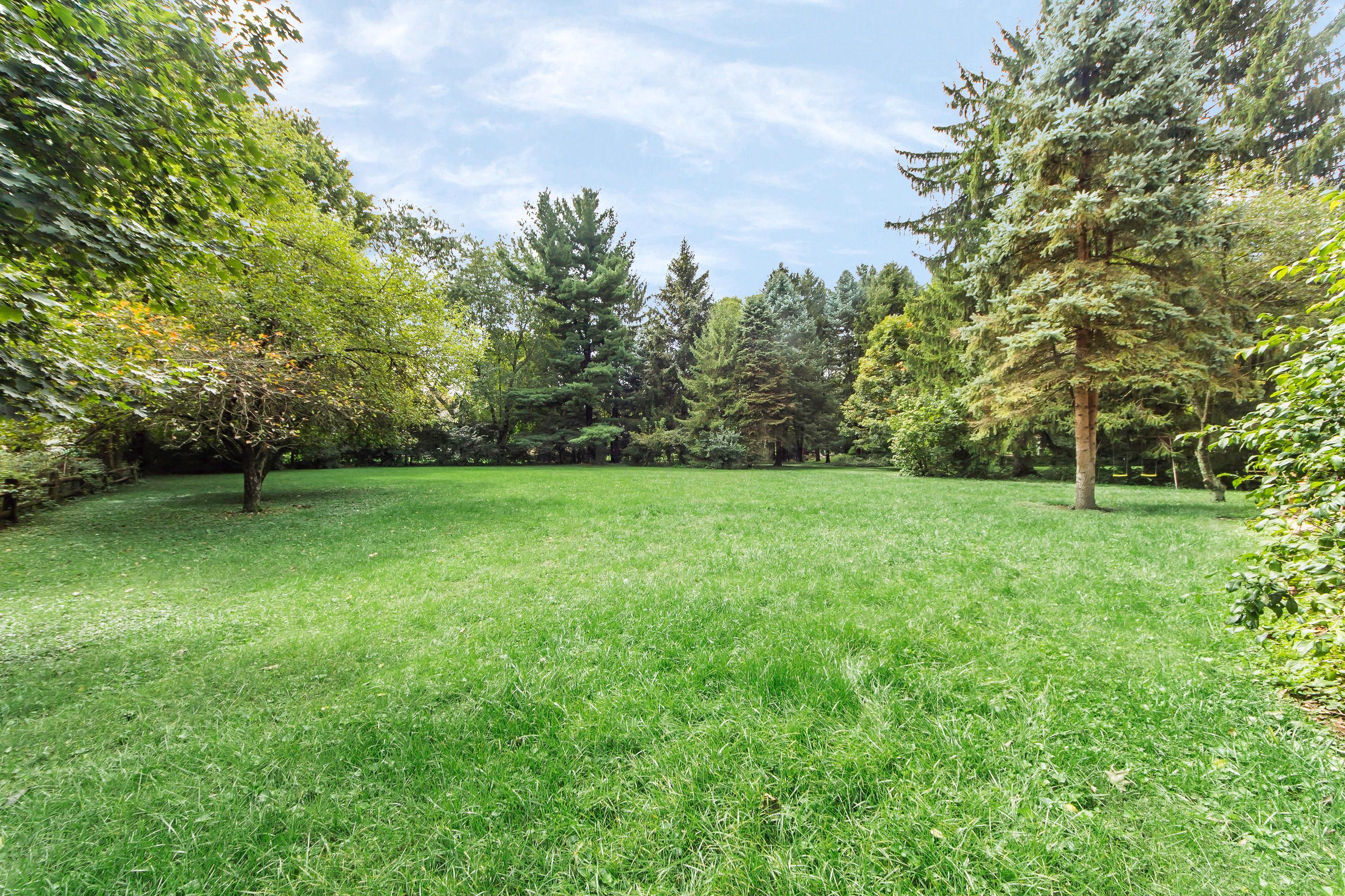 1885 Snouffer Road Columbus, OH 43085 - Photo 2 of 29 Gallery Image 2