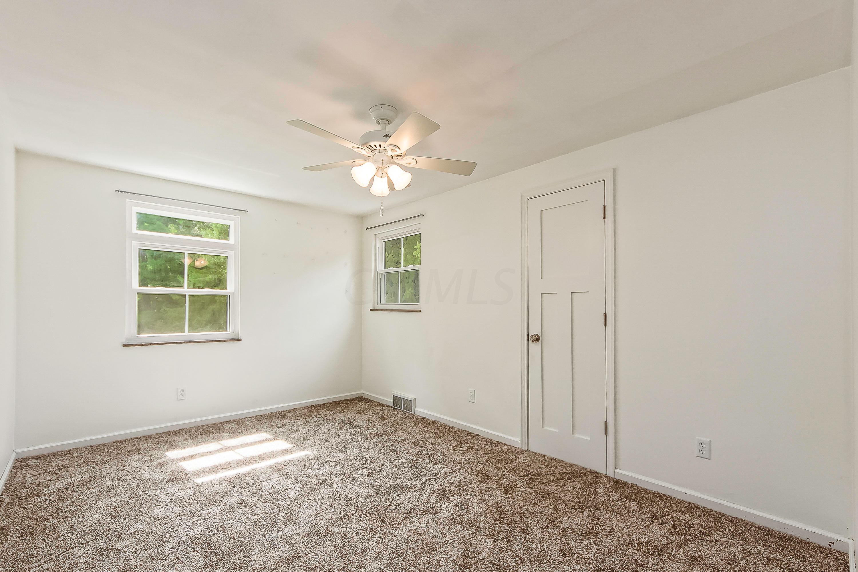 1885 Snouffer Road Columbus, OH 43085 - Photo 22 of 29 Gallery Image 22