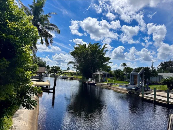 a view of a lake with houses