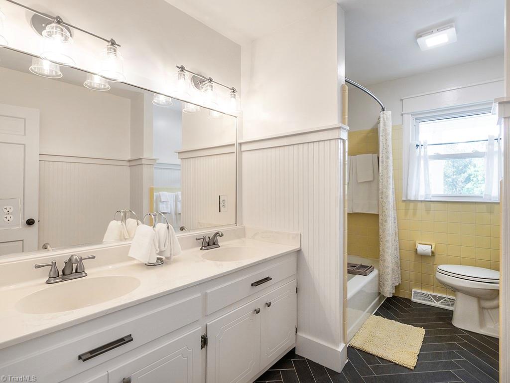 1625 Haystack Lane Burlington, NC 27217 - Photo 31 of 50