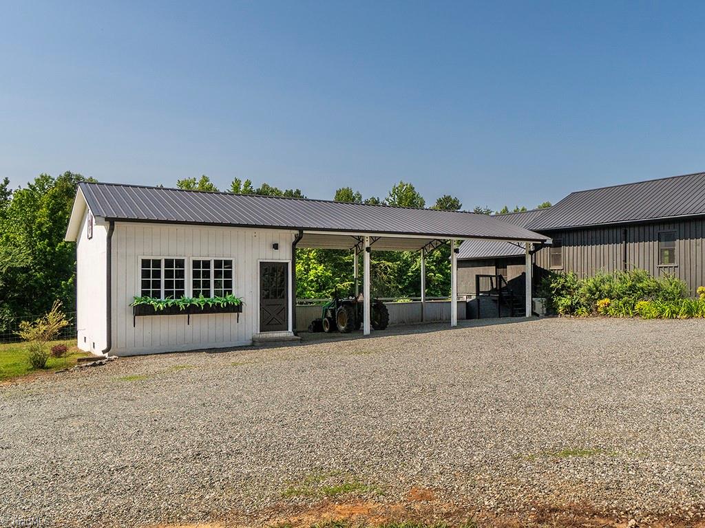 1625 Haystack Lane Burlington, NC 27217 - Photo 38 of 50