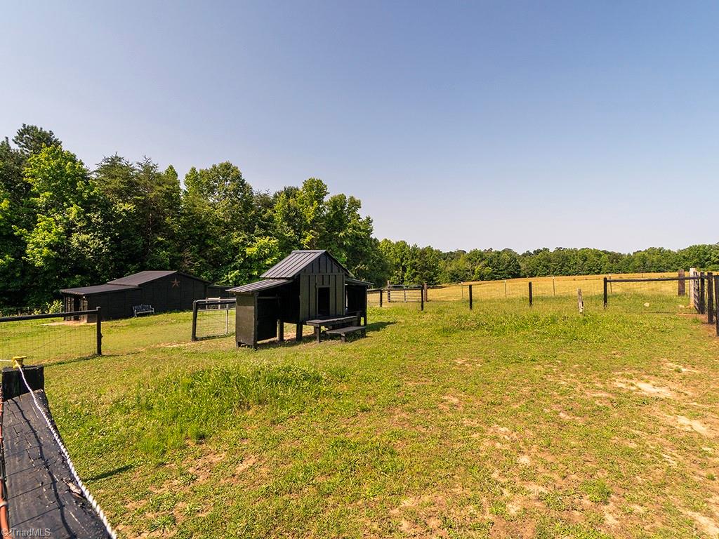 1625 Haystack Lane Burlington, NC 27217 - Photo 44 of 50