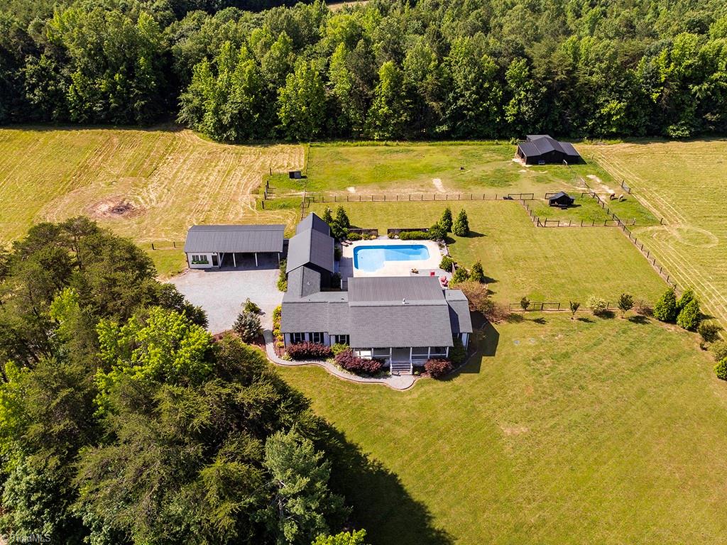 1625 Haystack Lane Burlington, NC 27217 - Photo 46 of 50